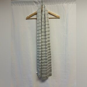 Express scarf